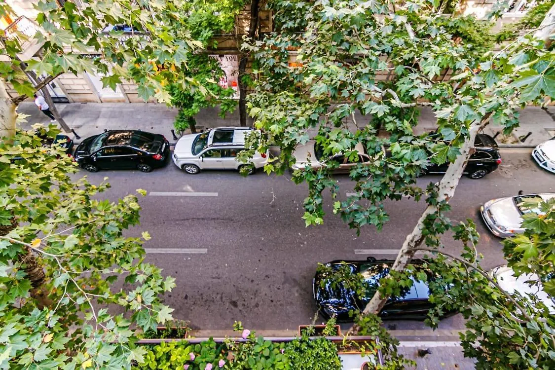 Malakan Lux 3 Rooms Baku